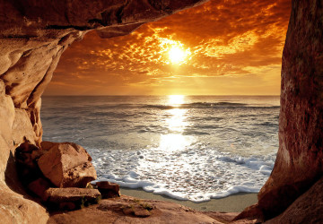 Deniz Kumsal ve Mağara Güneşin…